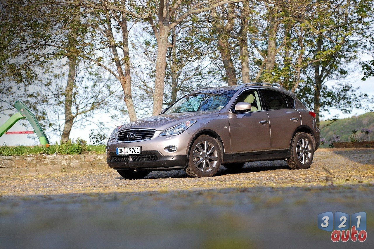 Comme une Lexus, le sport en plus