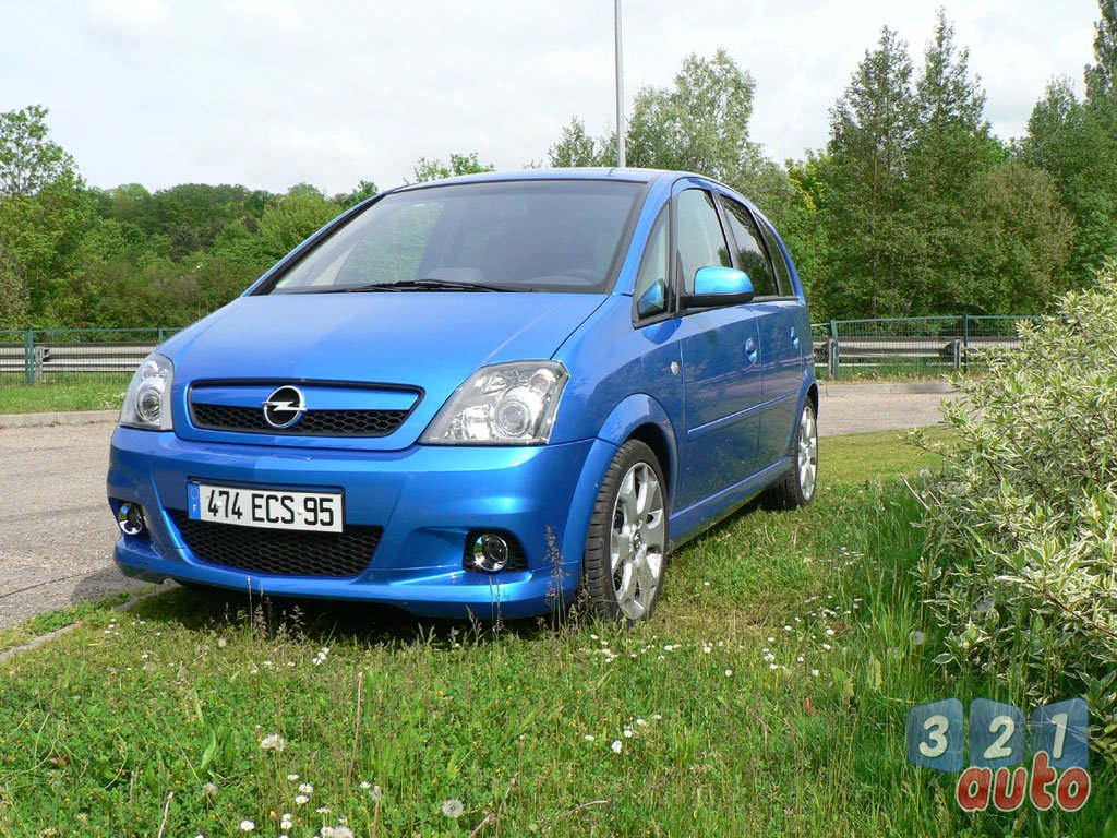 Opel Pour Circuits