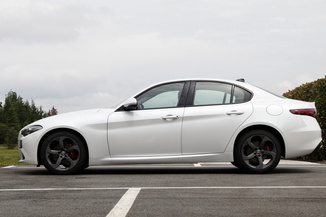 Fiche technique Alfa-Romeo Giulia 2.2 JTD 150ch - L'argus.fr