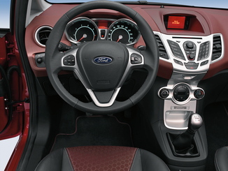 Fiche Technique Ford Fiesta Iv 1 25 82ch Trend Pack 5p L