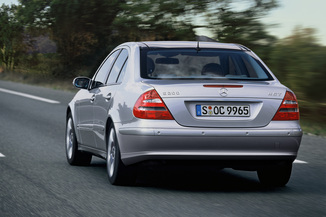 Fiche Technique Mercedes Benz Classe E Iii W211 220 Cdi Avtgrde Ba