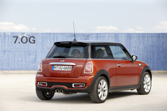 Fiche Technique Mini Mini I R56 Cooper D Baker Street 2013