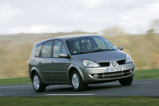 Fiche Technique Renault Grand Scenic Ii R84 2 0 Dci