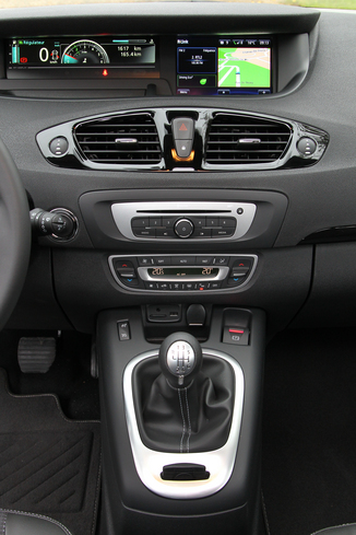 Fiche Technique Renault Scenic Iii J95 1 5 Dci 110ch