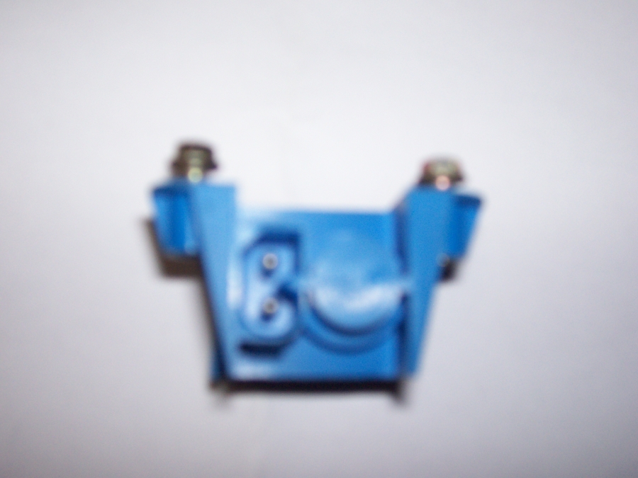 description et fonction de ce boitier ou contacteur a inertie ! - BMW