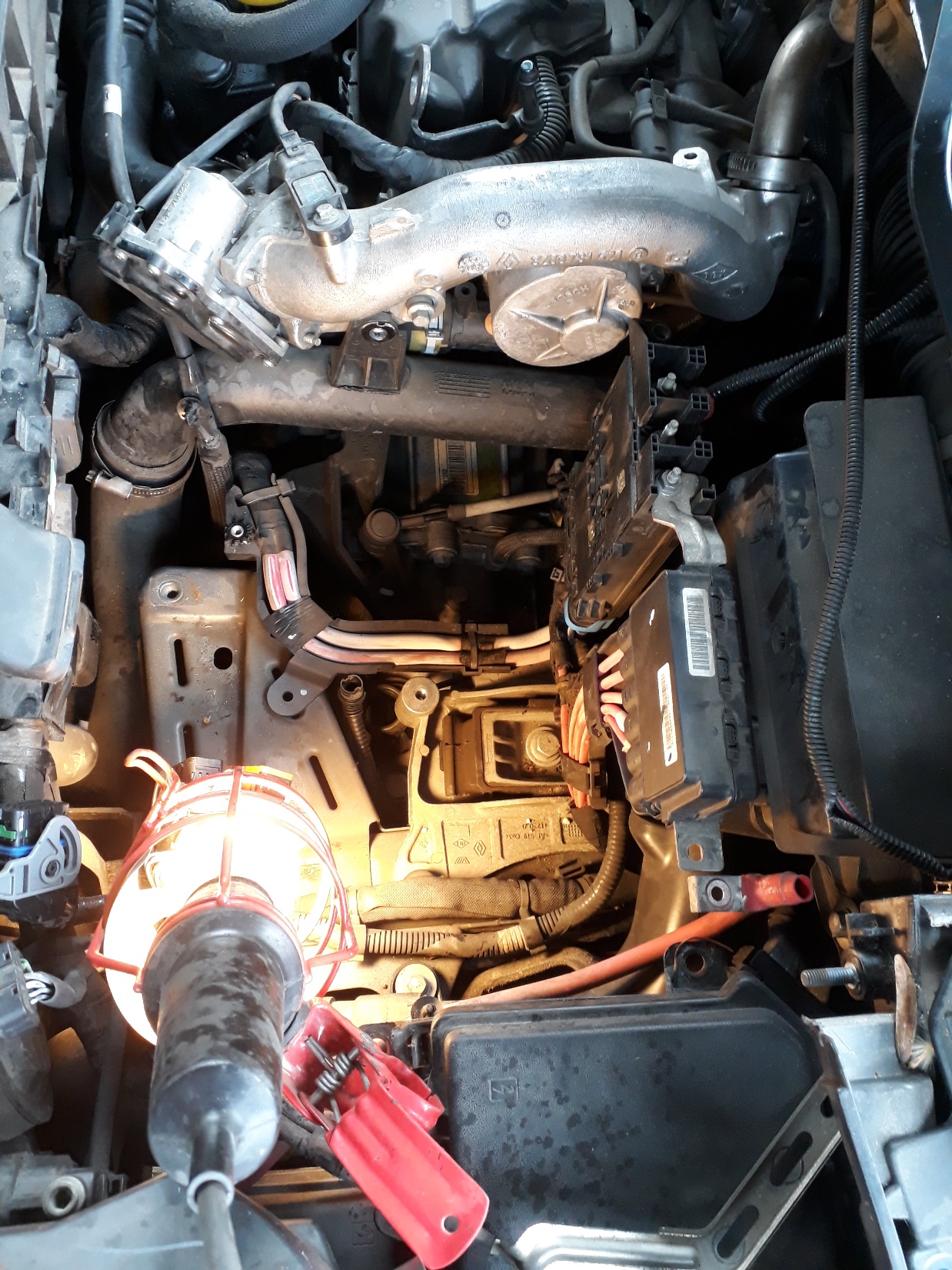 Fuite thermostat Scenic III 1.9 DCI 130 Renault Scenic 3 Diesel
