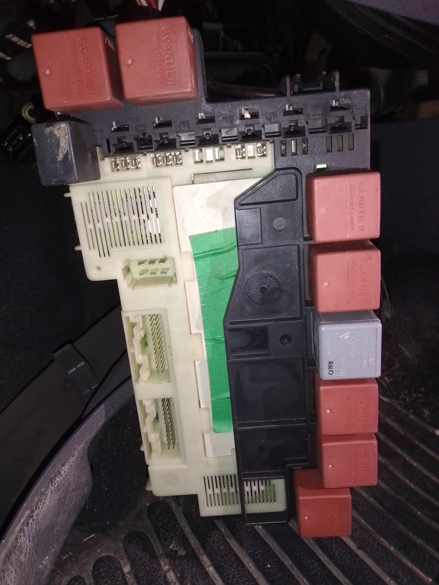 Fusible Anti Demarrage Clio 2 Phase 2 Problème d'allumage - Renault - Clio 2 - Essence - Auto Evasion | Forum Auto