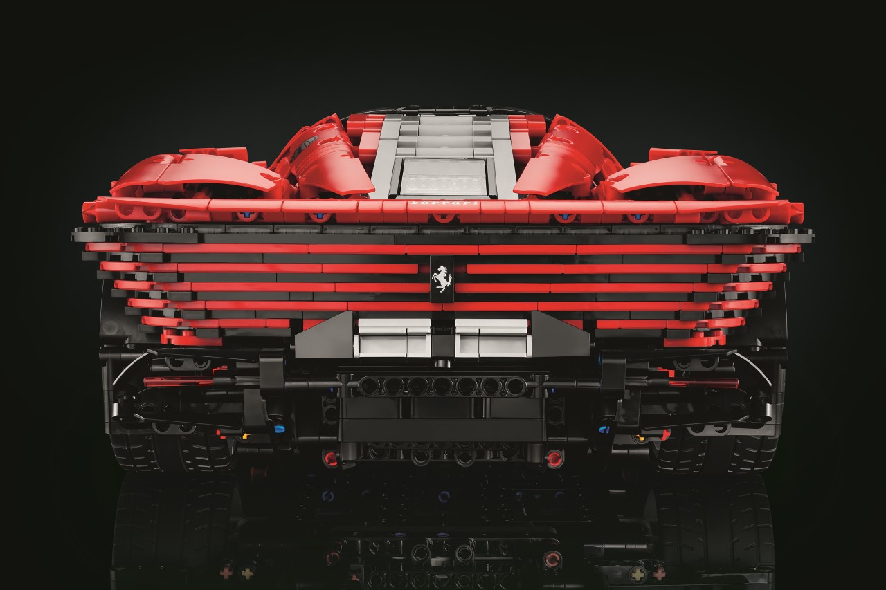Diaporama et photos - Ferrari Daytona SP3 (2022). Une version Lego Technic tr?�s exclusive | L'Argus