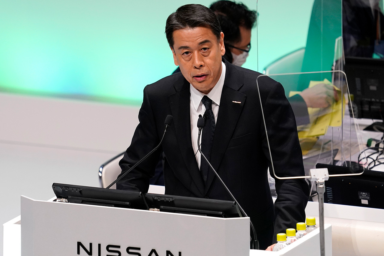 Photo 8 Makoto Uchida Nissan Les salaires des patrons des