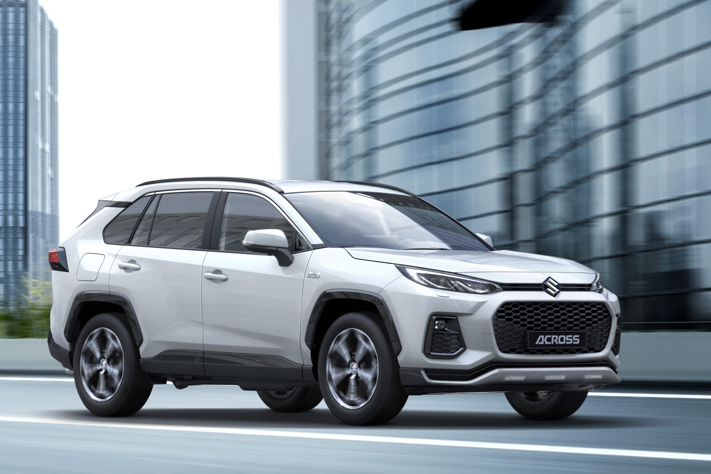 Suzuki Across (2023). Nouveaux équipements et prix du SUV hybride ...