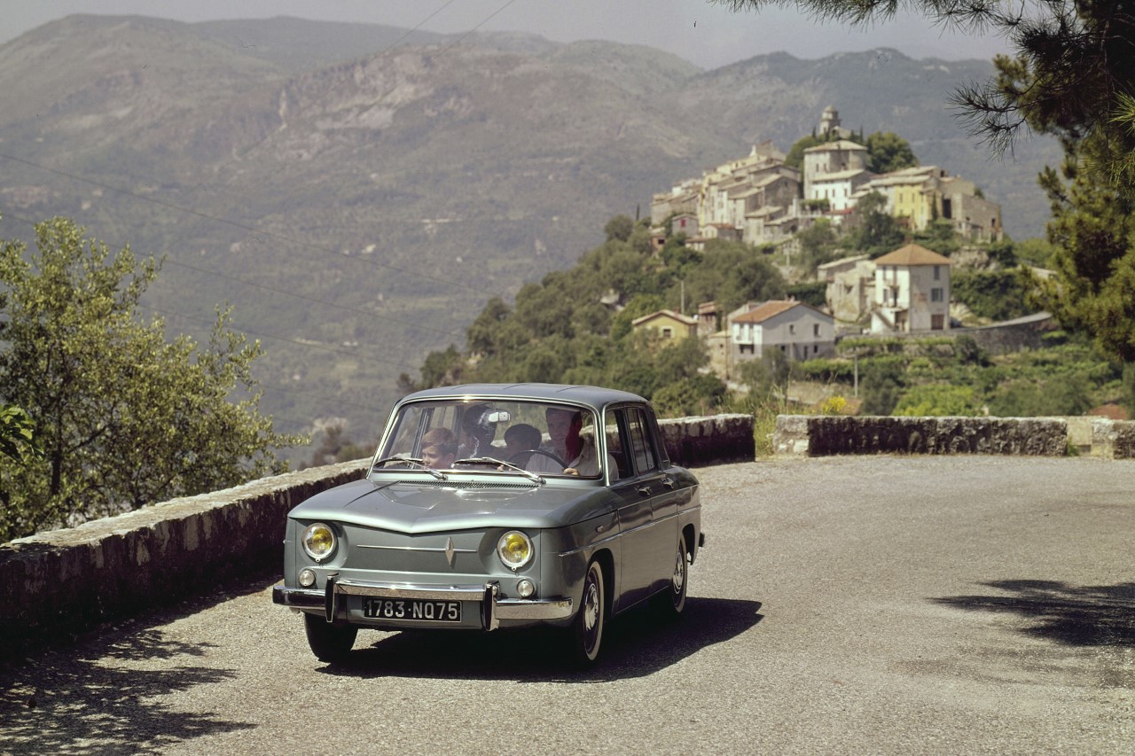 Renault 8 (1962). De Gordini à Dacia, la berline aux multiples visages