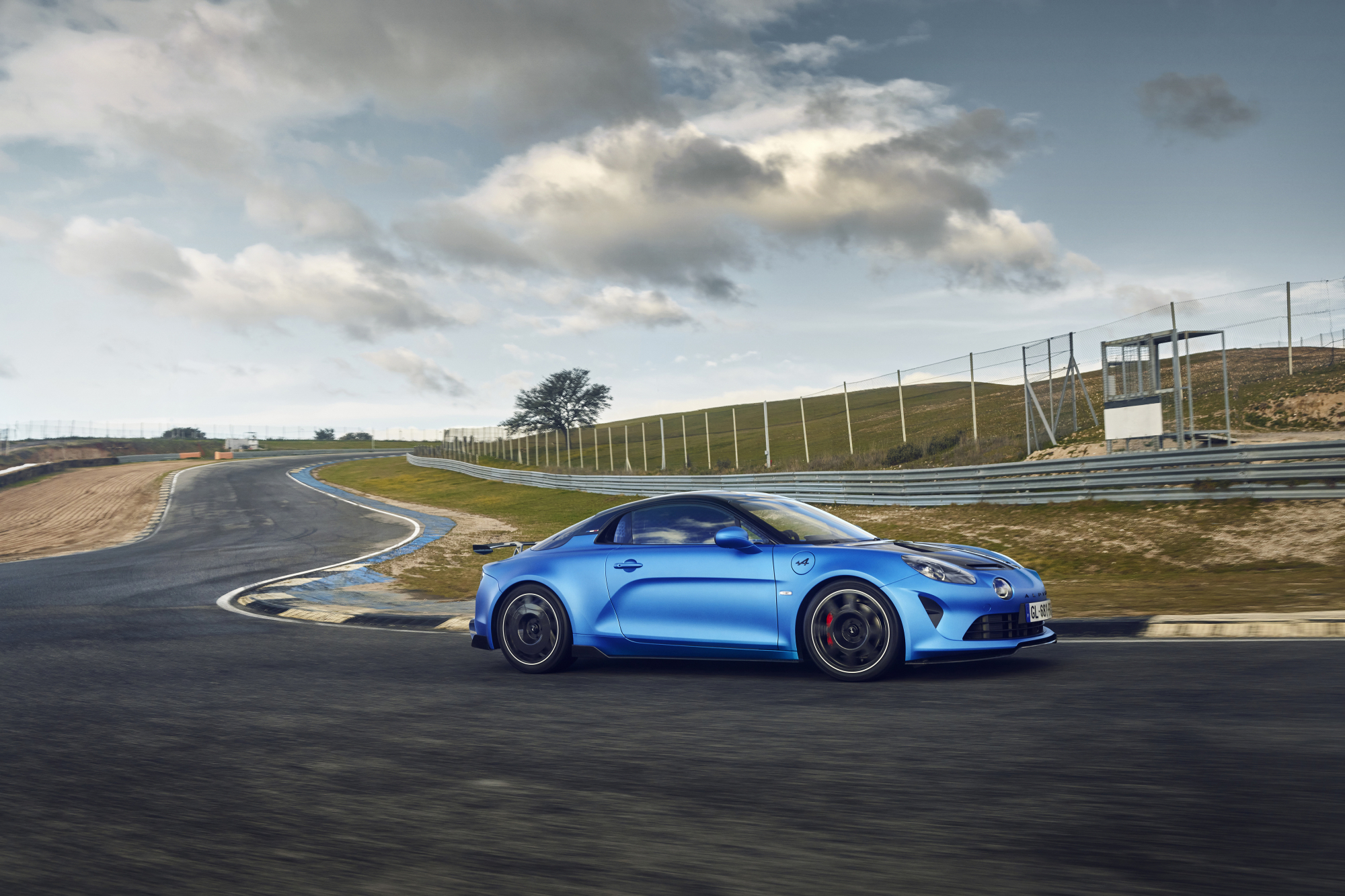 Alpine A110 R prix fiche technique acceleration