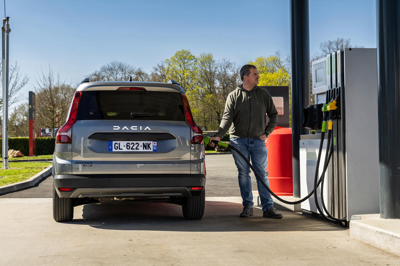 Photo 24 prix, essai et consommation dacia jogger hybride Essai