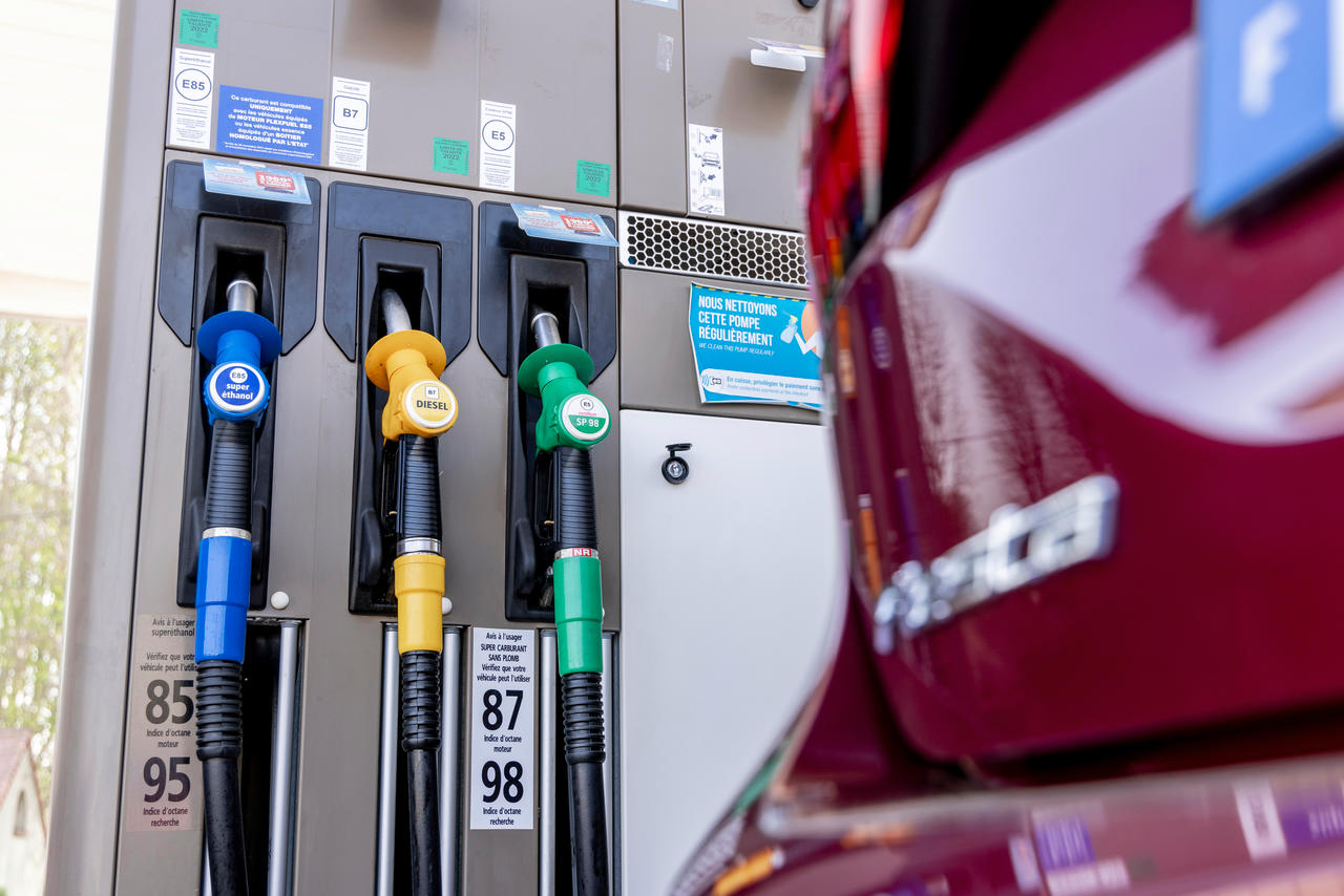 Diaporama et photos Prix des carburants. Casino renouvelle son offre