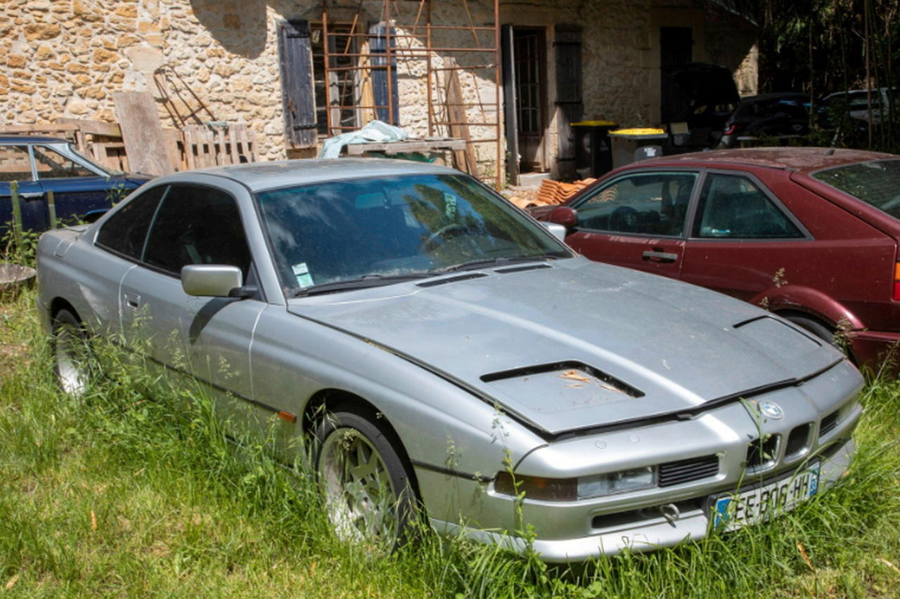Photo 9 BMW 850 de 1990 équipée d