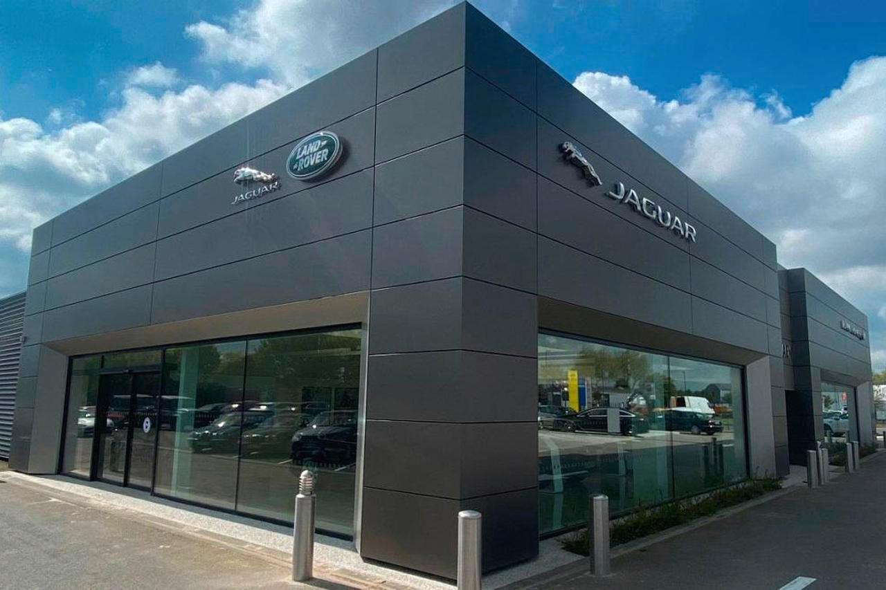 Photo 1 Top 10 distributeurs concession Jaguar Land rover Jaguar