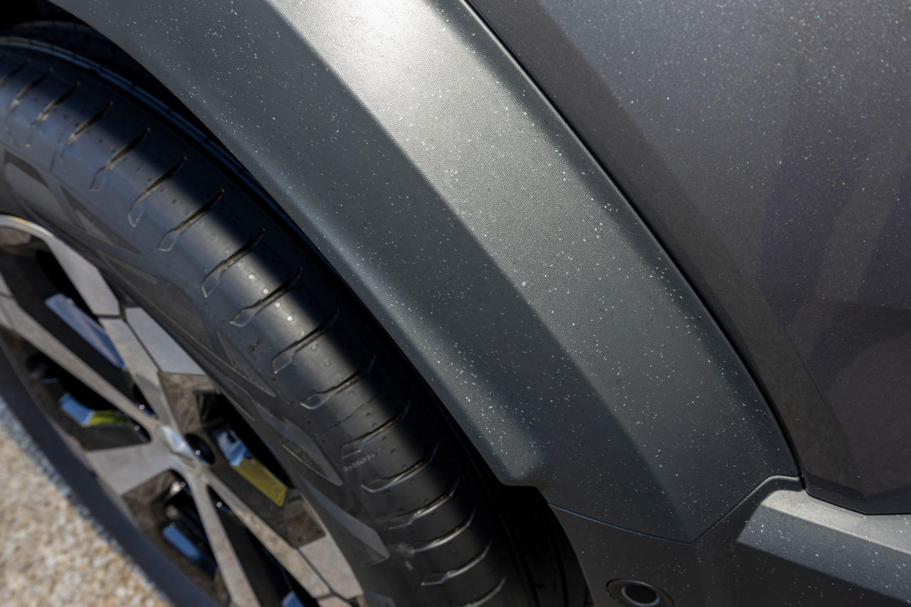 Photo 16 Les extensions d'aile en plastique Starkle sont de série sur toutes les versions et