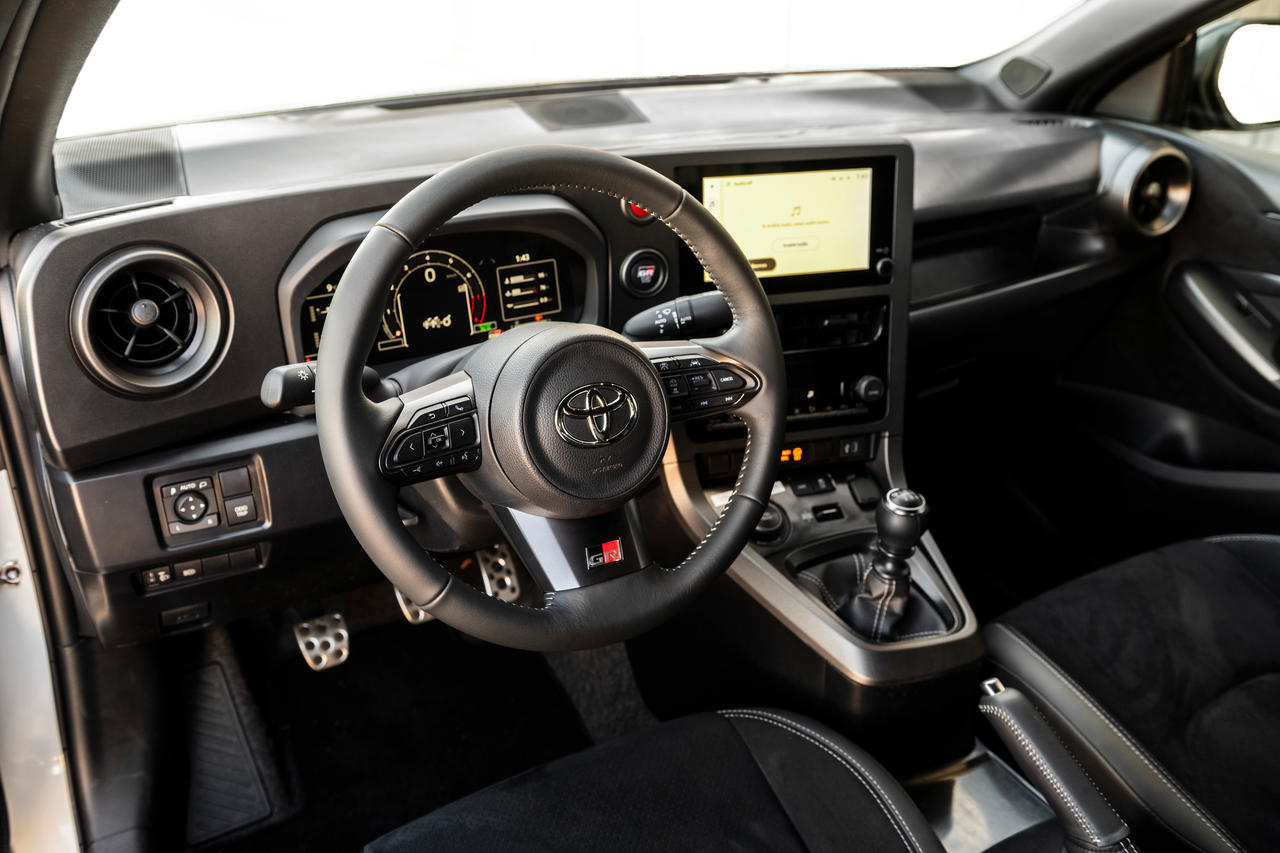 Photo 8 Essai, avis, fiche technique, date de sortie retrouvez