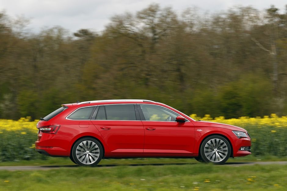 Essai Renault Talisman Estate Vs Skoda Superb Combi Duel