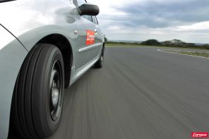 Les pneus de centres auto sont-ils dignes de confiance ?