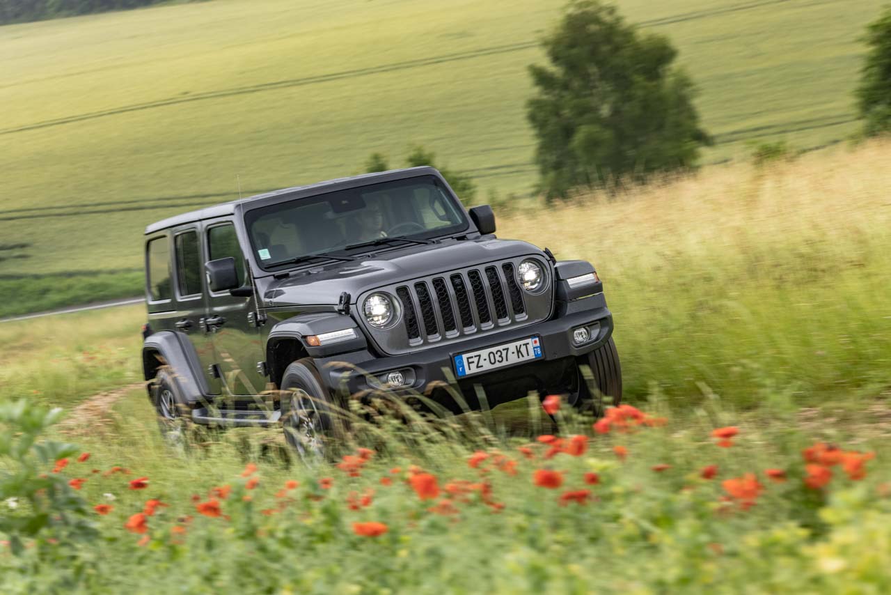 Photo 1 Jeep Wrangler hybride rechageable Essai Jeep Wrangler (2021