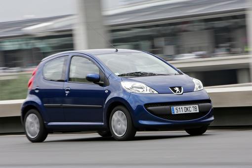 PEUGEOT 107