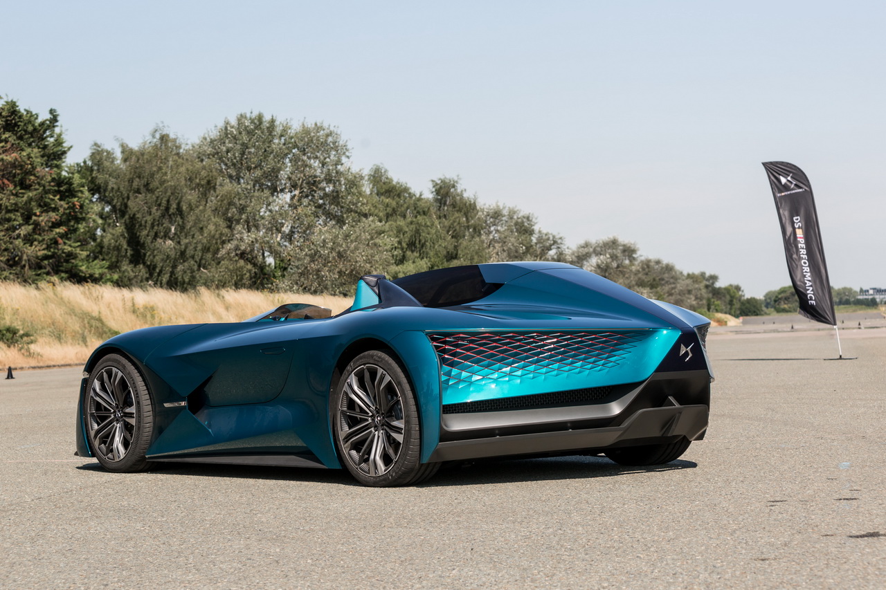 ds x e tense infos et photos du concept asym trique de ds x e tense infos et photos du concept asym trique de