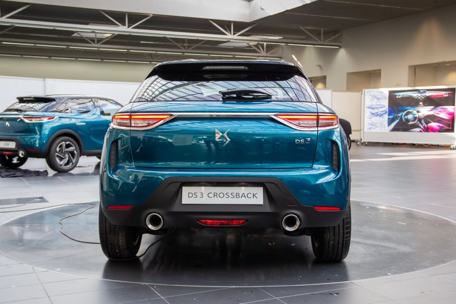 2018-ds3-crossback-07.jpg?width=940&qual
