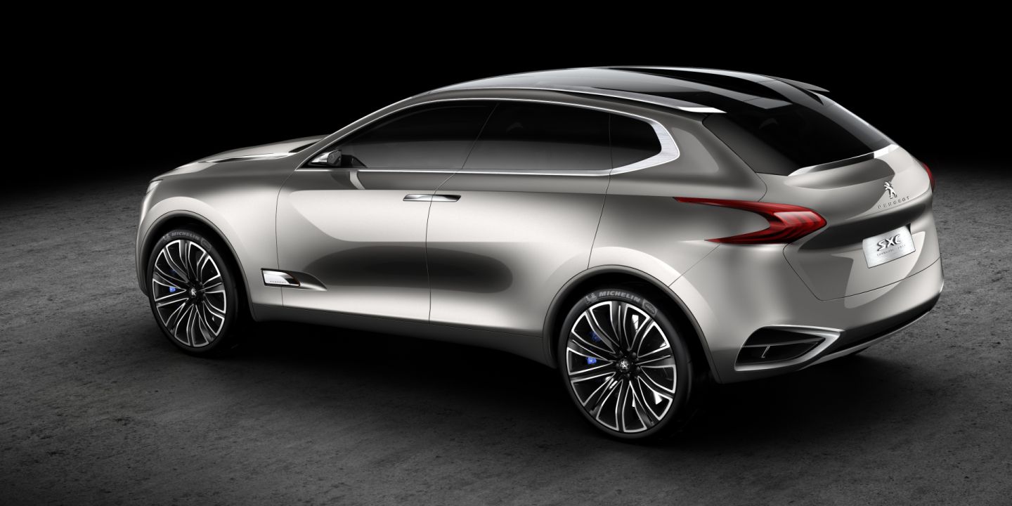 Peugeot 7008 (2024). Un grand SUV coupé en préparation Photo 1 L'argus