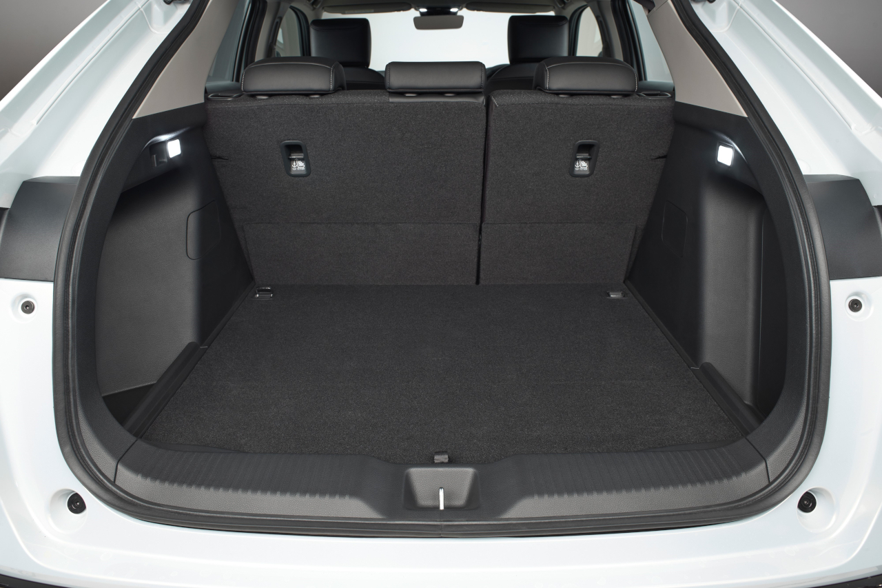 Honda HRV e HEV (2021). European version of hybrid SUV unveiled Ace Mind