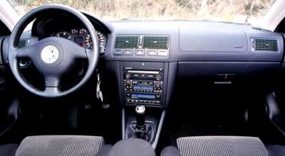 Coup De Projecteur Sur La Volkswagen Golf Iv Essence