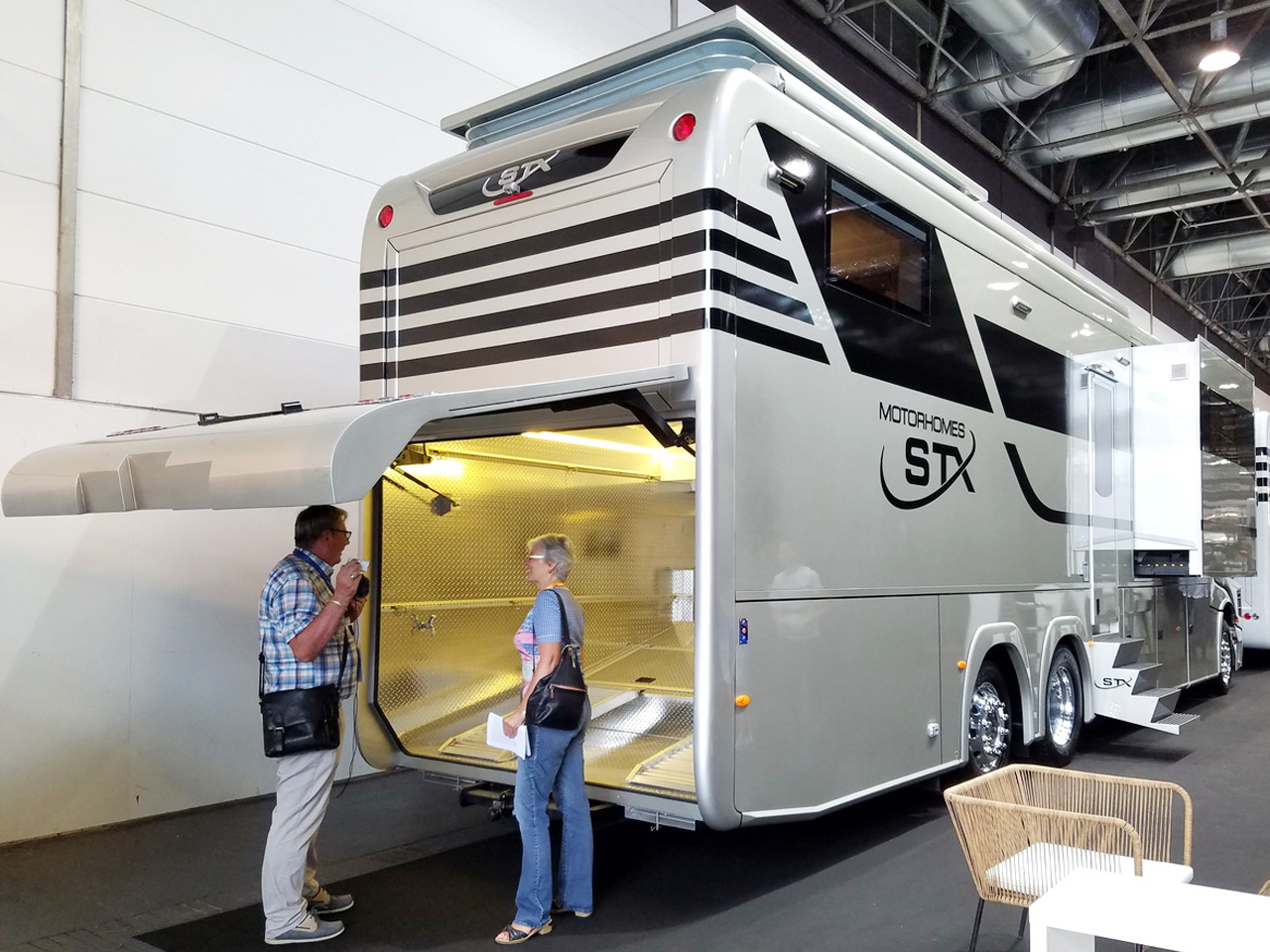 Photo 16 Salon de la caravane à Düsseldorf les insolites