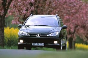 Avec le moteur 1.6 de 110 ch, la 206 SW affrontera sans crainte toutes les conditions de circulation.