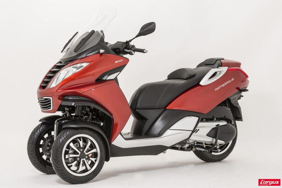 Metropolis le scooter à trois roues de Peugeot en concession en mai