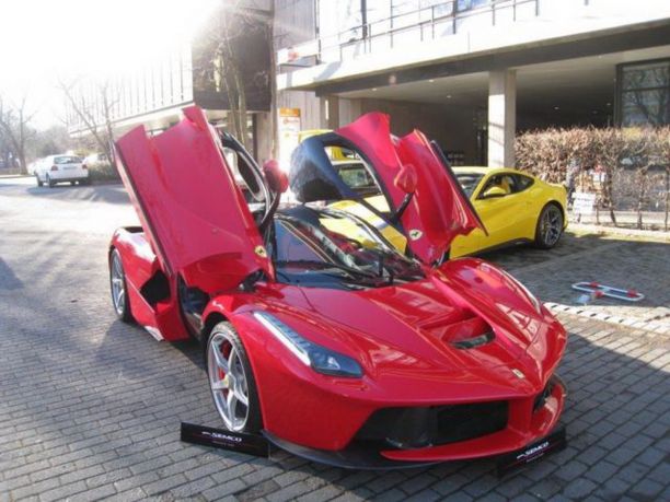 Prix D Une Ferrari >> Ferrari D Occasion Le Prix De Laferrari Creve Le Plafond Prix D Une Ferrari >> Ferrari D Occasion Le Prix De Laferrari Creve Le Plafond
