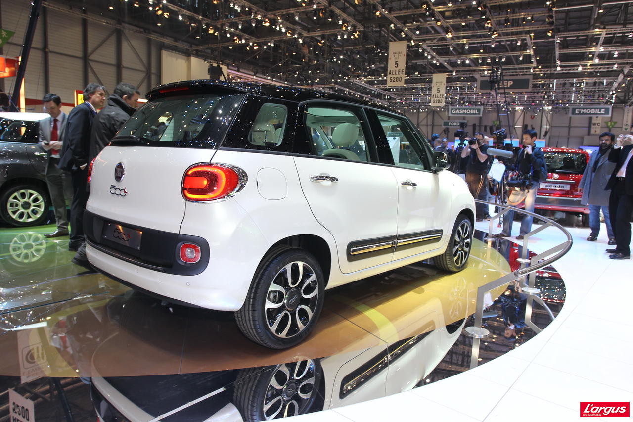 Nissan Note Occasion >> Fiat 500L - Et maintenant, l'intérieur ! - Salon de Genève ... Nissan Note Occasion >> Fiat 500L - Et maintenant, l'intérieur ! - Salon de Genève ...