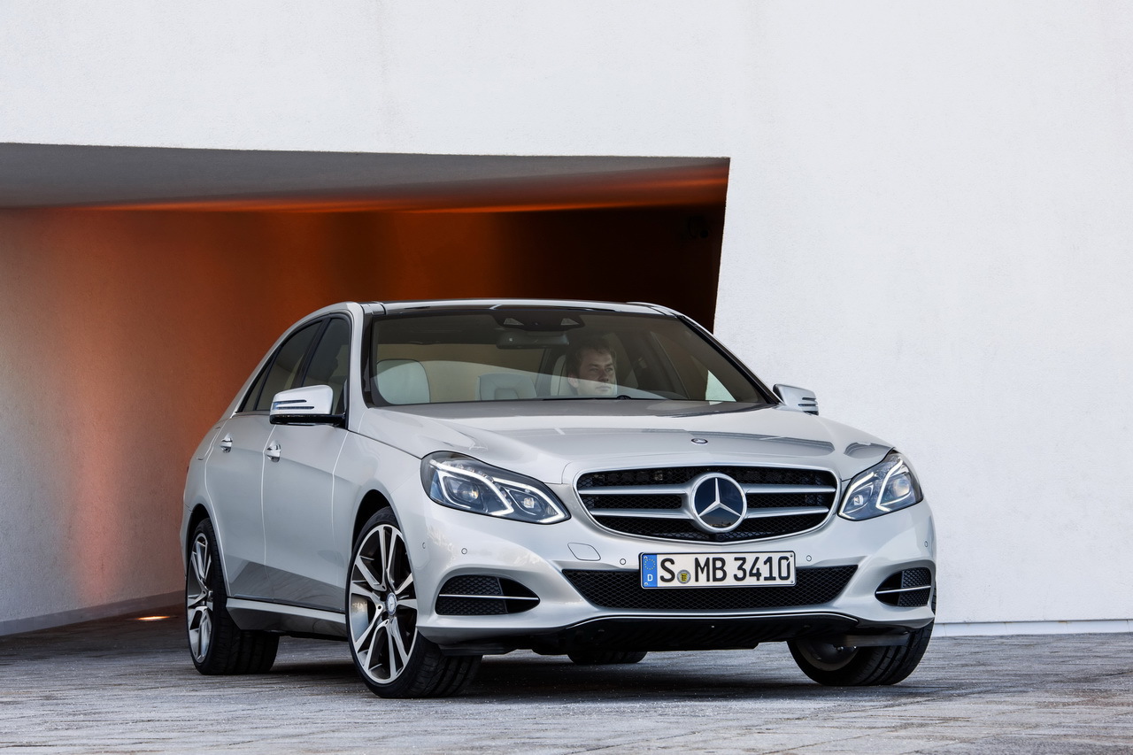 La Mercedes Classe E passe la vitesse supérieure