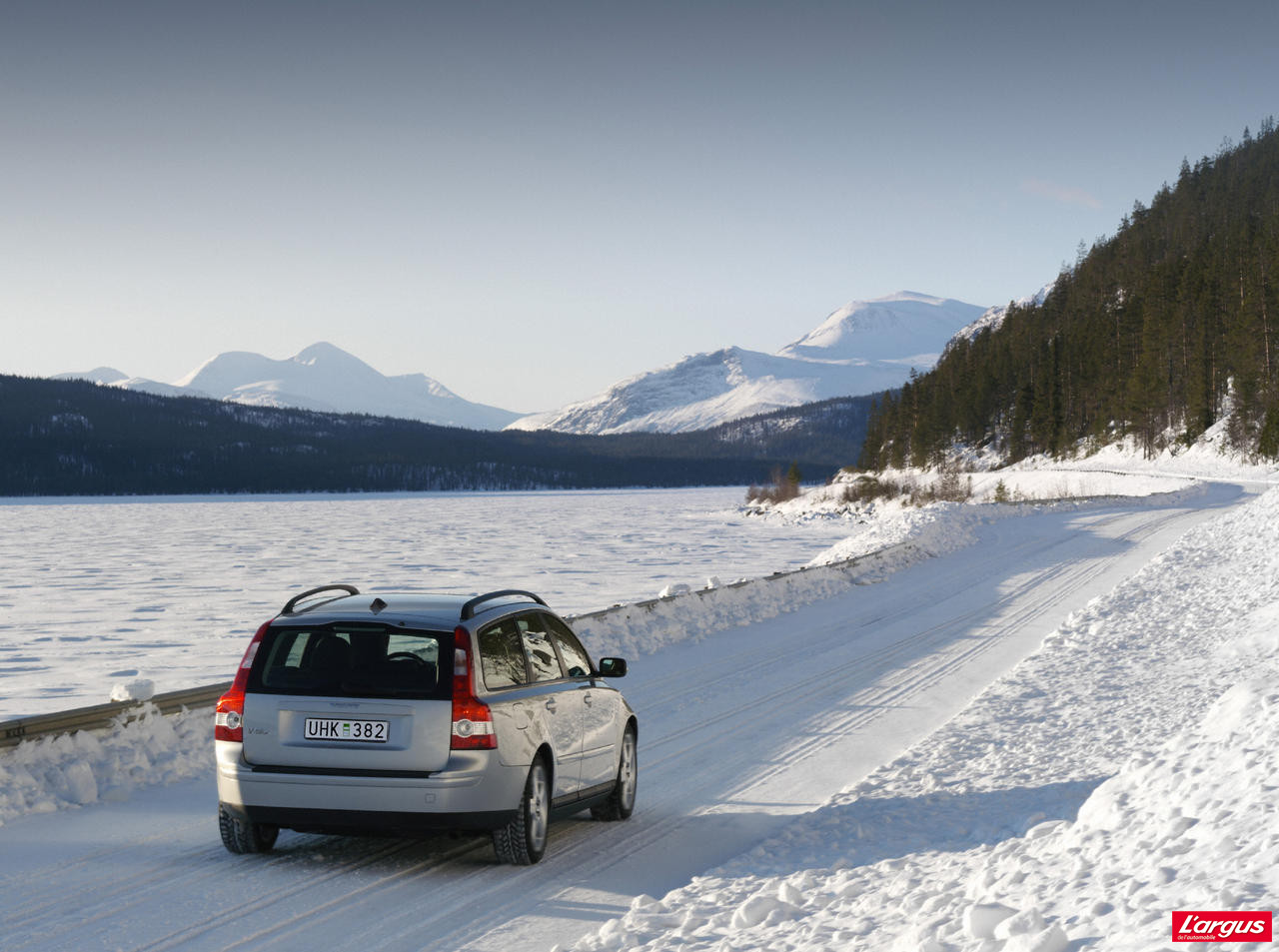 Diaporama et photos - Falken Eurowinter HS 439 | L'Argus