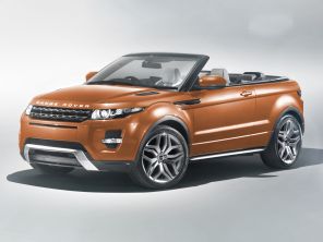 Conçu d'emblée pour être décapsulé, le Range Rover Evoque n'a eu guère de difficulté à enlever le haut.