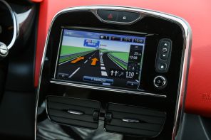 Les nouvelles Renault, intègrent les cartes, le système de navigation et les services en temps réel de TomTom.