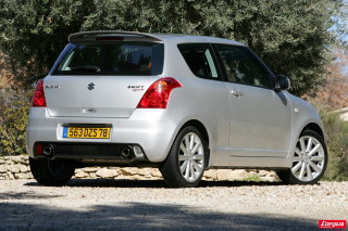 Suzuki Swift Sport.