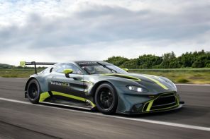 aston martin vantage GT3