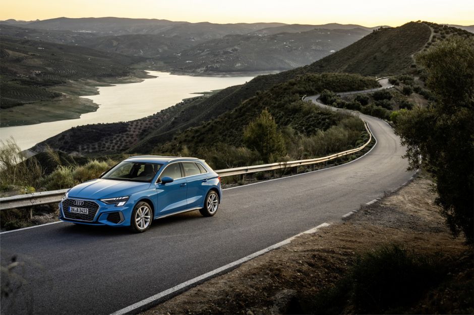 Audi A3 Sportback 2020 : nouvelles photos en action ...