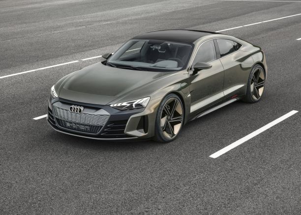 audi-e-tron-gt-4-.jpg?width=612&quality=