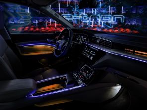 Audi e-tron quattro planche de bord.