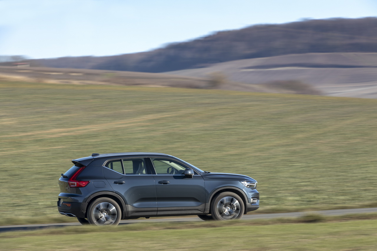 Photo 55 Audi Q3 35 TDI quattro vs Volvo XC40 D3 AWD le match des