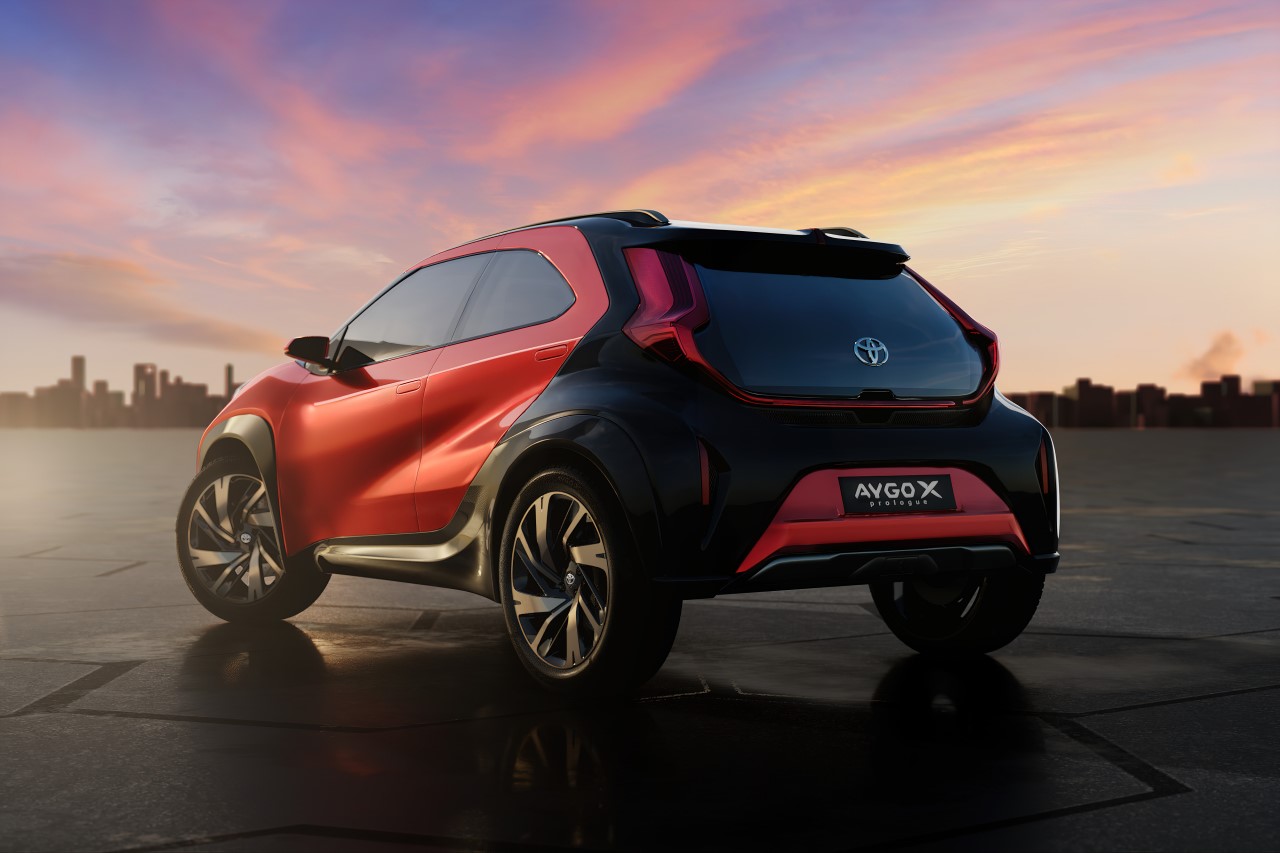 Photo 3 Toyota Aygo X Prologue statique Toyota Aygo Cross (2022). Le miniSUV se profile