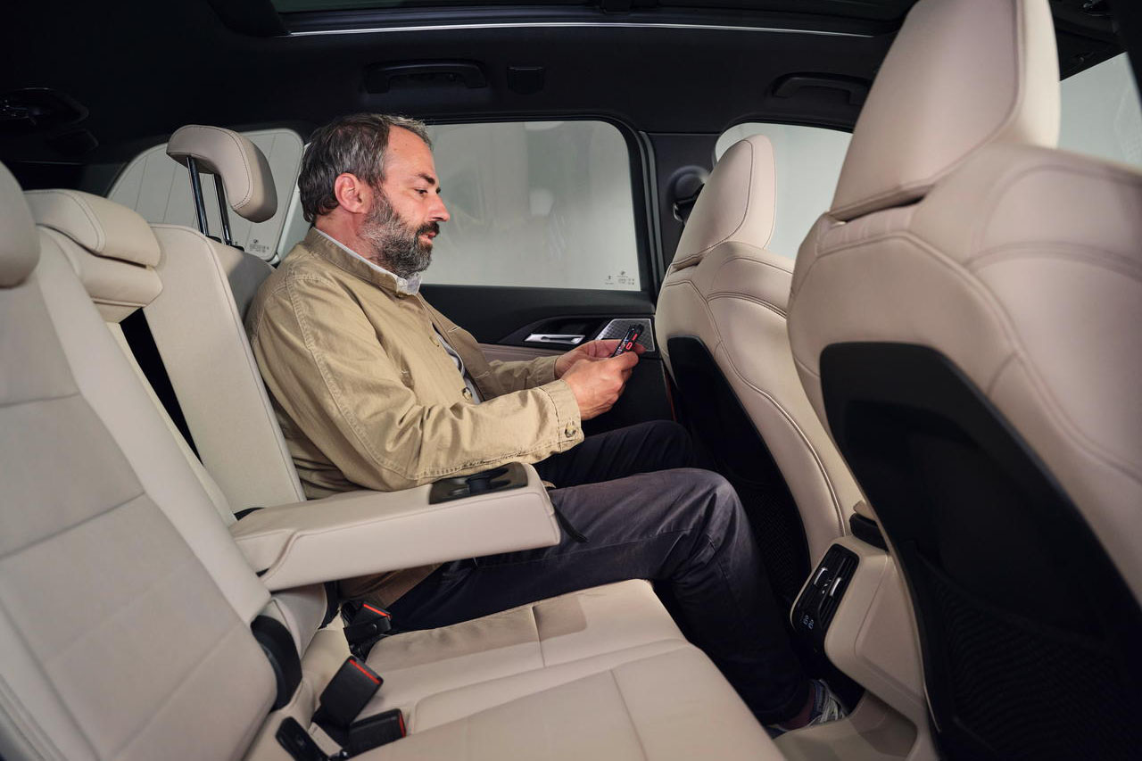 BMW X1. On board the 3rd generation SUV and its electric version iX1