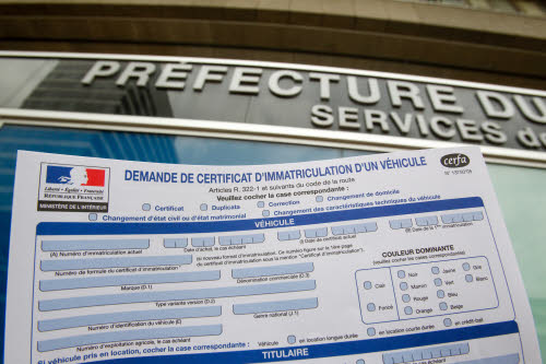 Les demandes de carte grise sont dématérialisées dans 20 départements