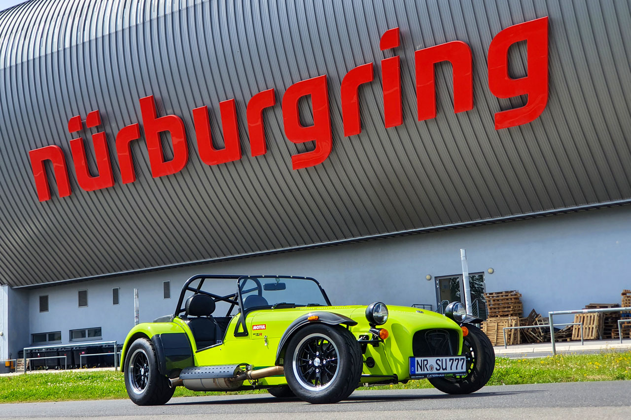 Extreme test the Caterham Seven 485 R at the Nürburgring! Ace Mind
